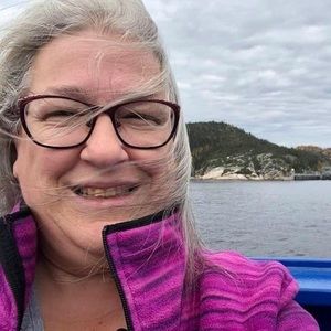 Meet your Posher, Annie